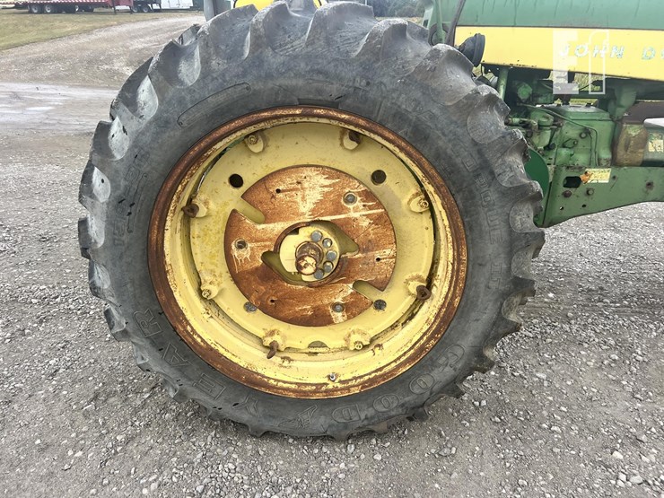 john-deere-730-image-3