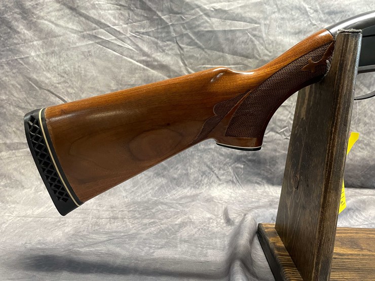 #2357-•-remington-model-1100-12-ga.-semi-auto-shotgun,-sn:-m053220v-image-2