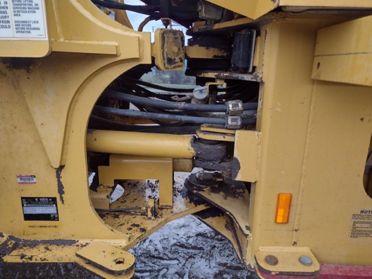 caterpillar-it28g-image-22