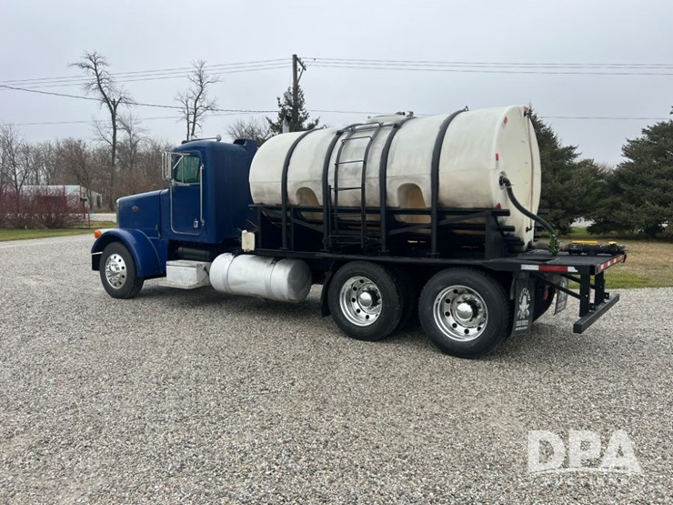 1989-peterbilt-378-image-5