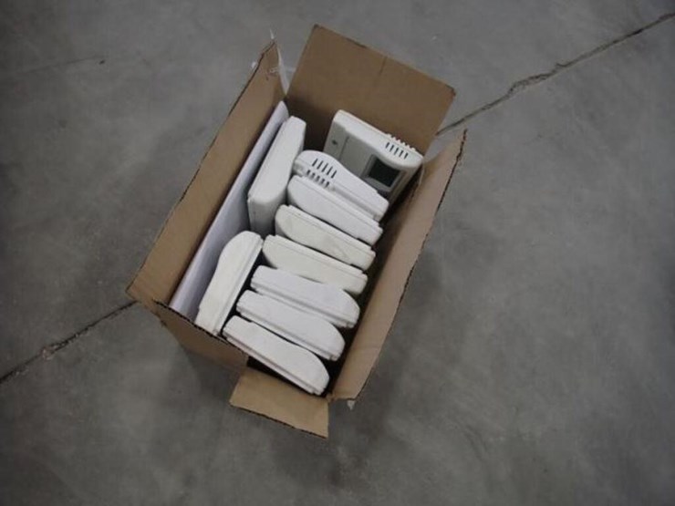 qty-of-(10)-simple-comfort-pro-thermostats-image-2