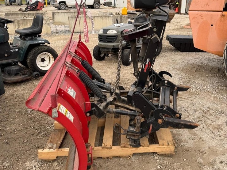 western-9.5'-pro-plow-image-2