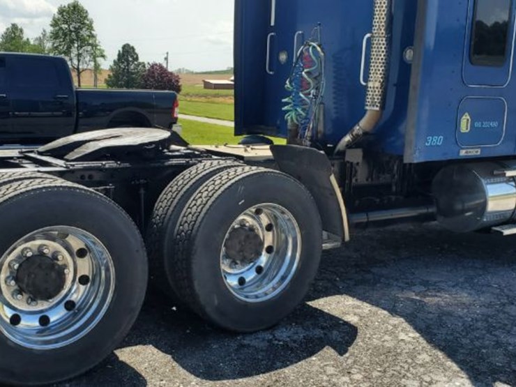 2007-kenworth-t800-image-8