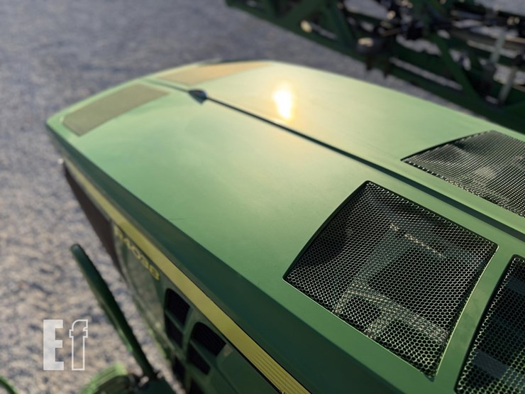 john-deere-r4038-image-26