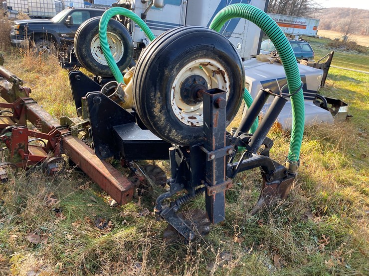 #1300-•-ag-gator-2004-injector-applicator-(colfax,-wi)-image-54