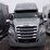2019-freightliner-cascadia-126-image-3