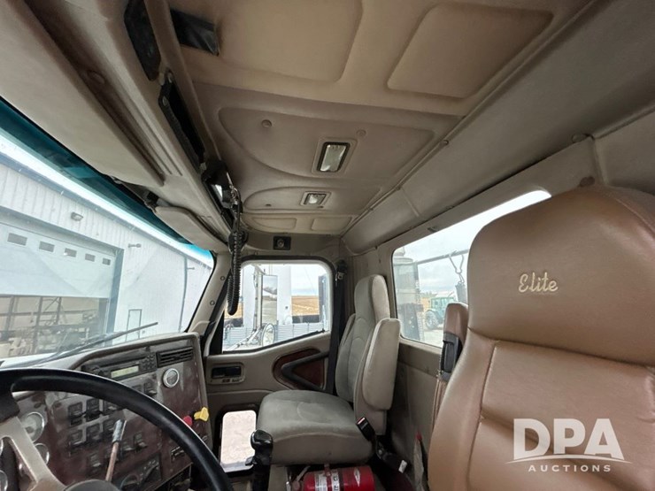 international-9900i-image-43