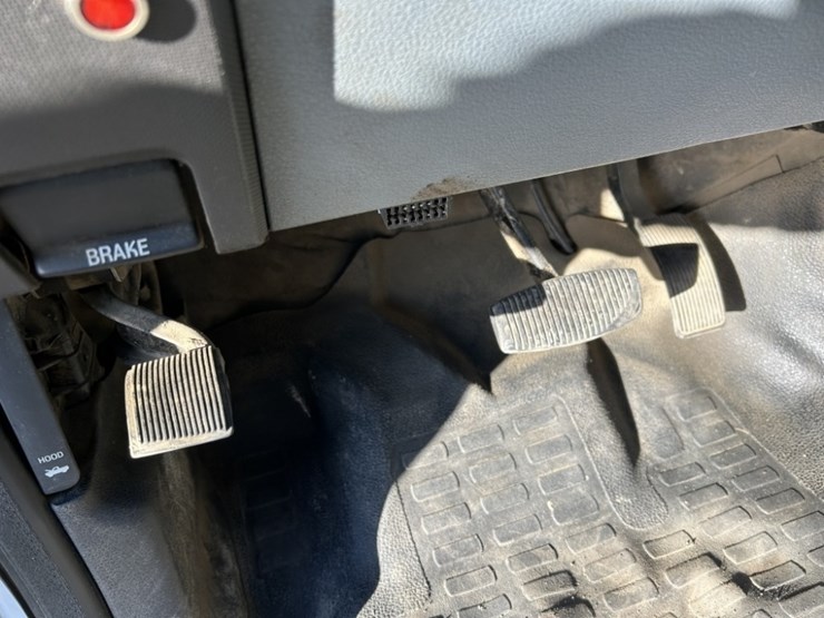 2014-ford-f450-sd-image-30