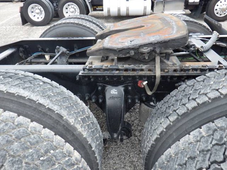 freightliner-cascadia-125-image-4