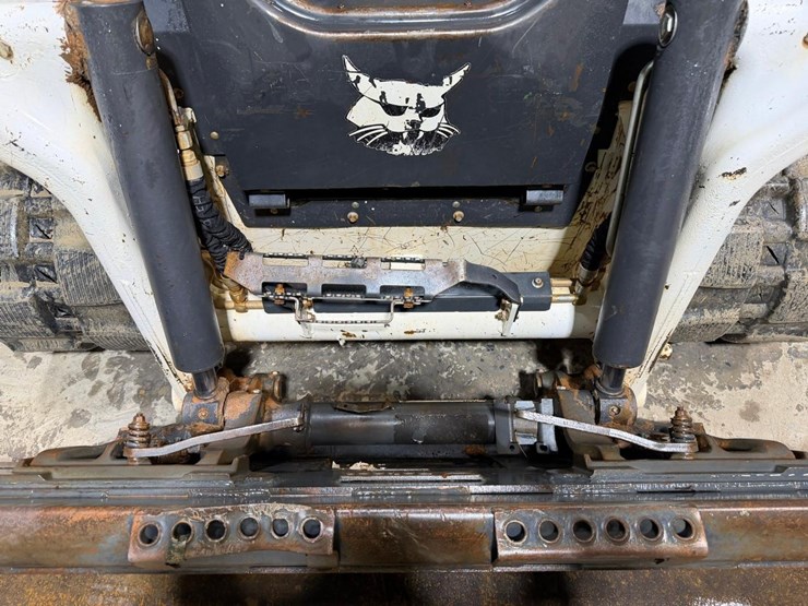 2022-bobcat-t62-image-10