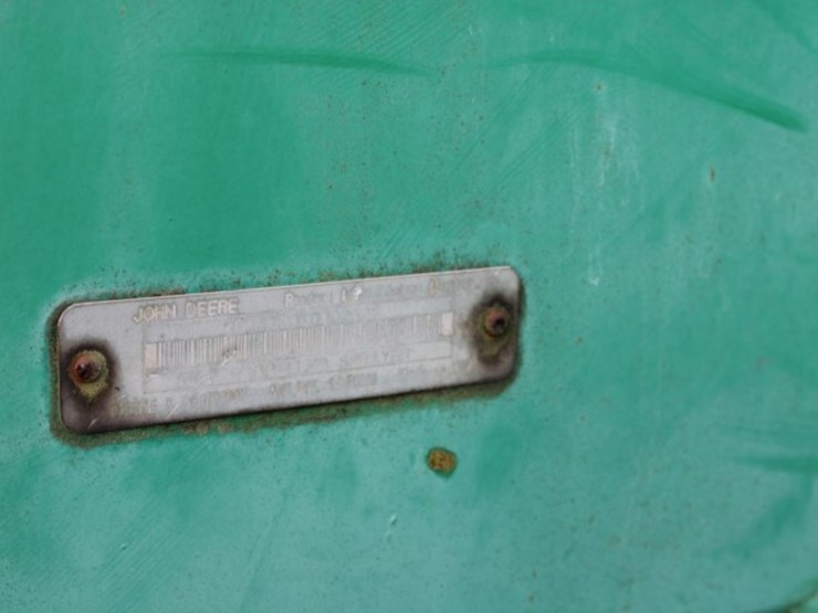 john-deere-4700-image-25