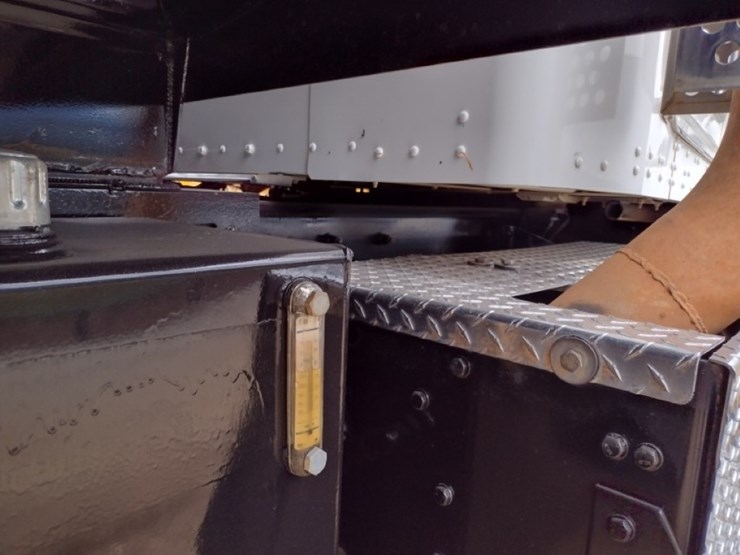 kenworth-t370-image-36