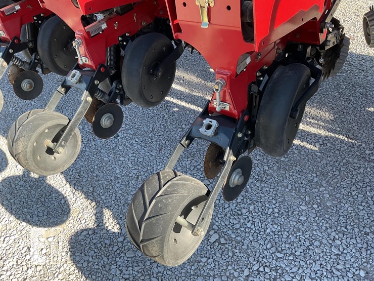 case-ih-1250-image-25