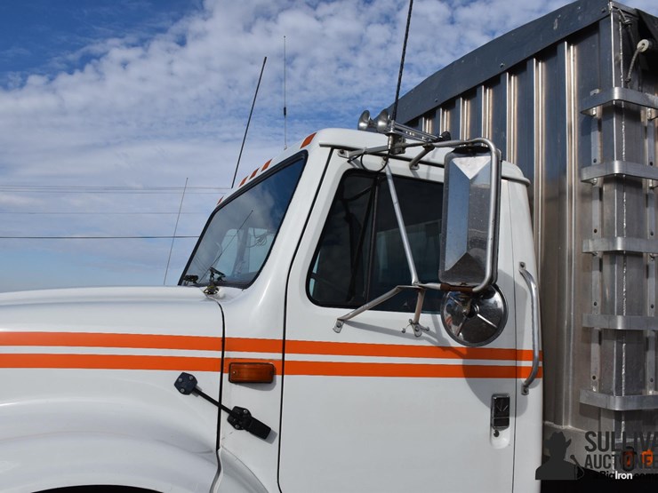 1991-international-4900-image-12