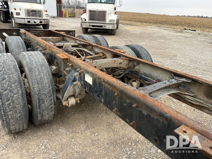 freightliner-fl80-image-26