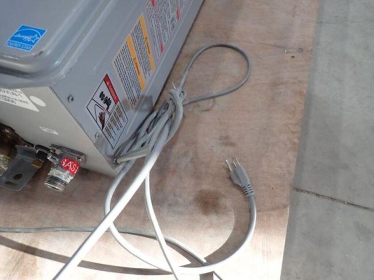 rheem-199,900-btu-performance-platinum-tankless-image-17