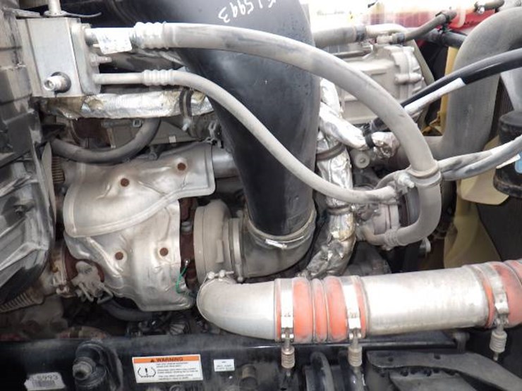 freightliner-cascadia-125-image-29