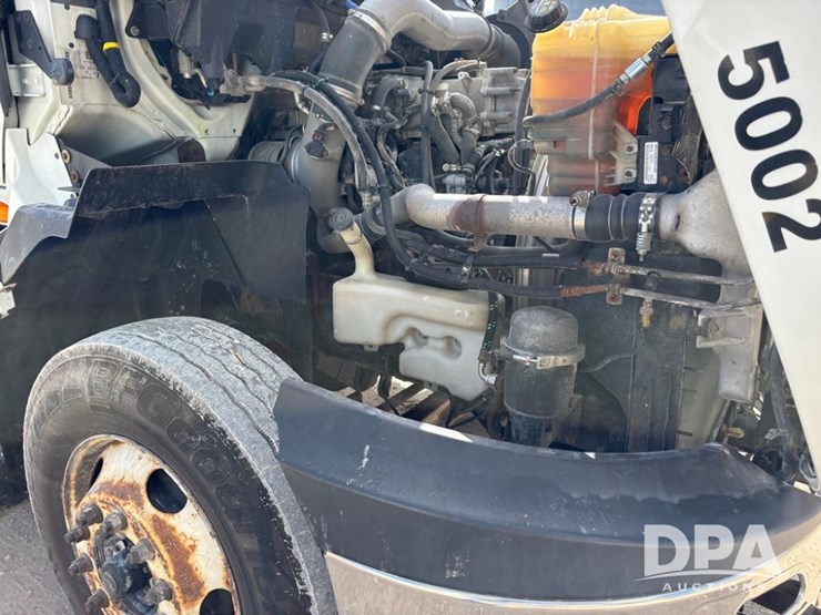 2012-international-prostar-image-27