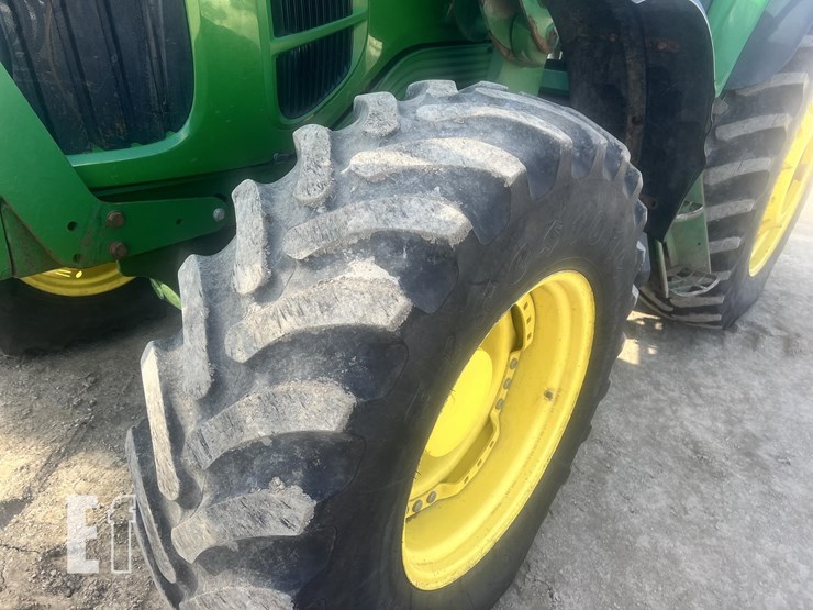 2008-john-deere-7330-image-36