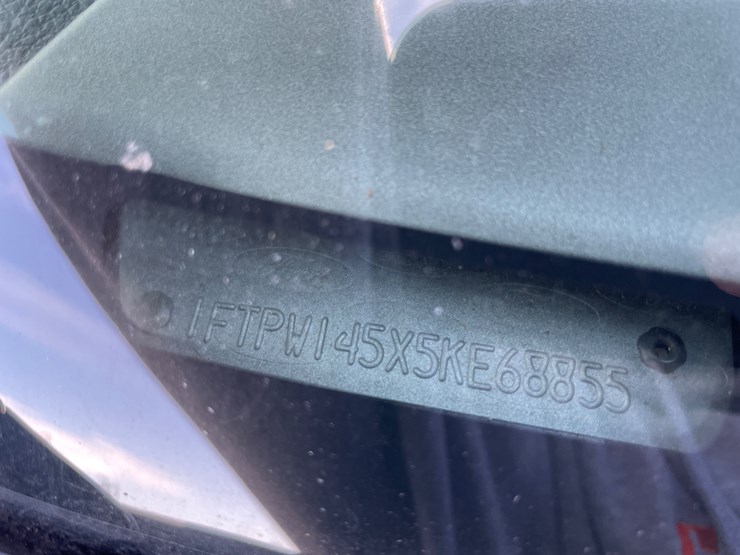 ford-f150-lariat-image-40