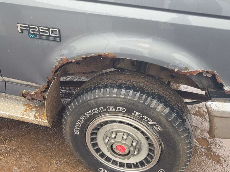 1993-ford-f250-image-16