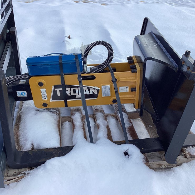 NEW TROJAN HYDRAULIC HAMMER SKID STEER ATTACHMENT