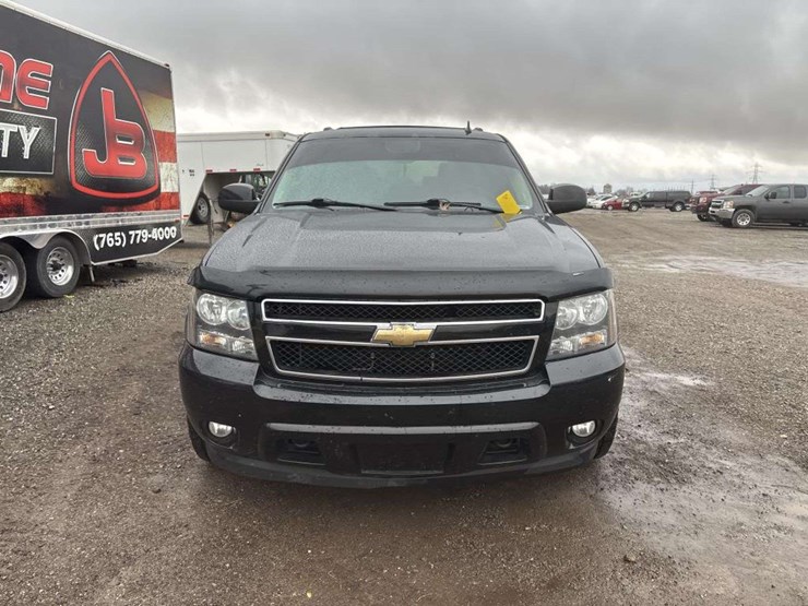 2011-chevrolet-tahoe-lt-image-7