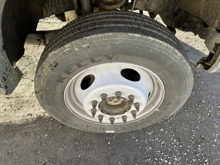 2014-ford-f450-sd-image-13