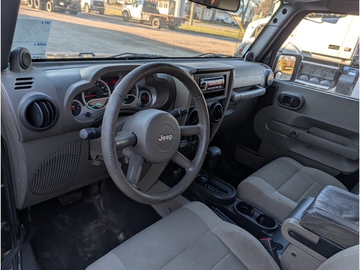 jeep-wrangler-image-13