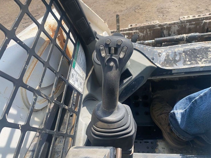 bobcat-t590-image-22