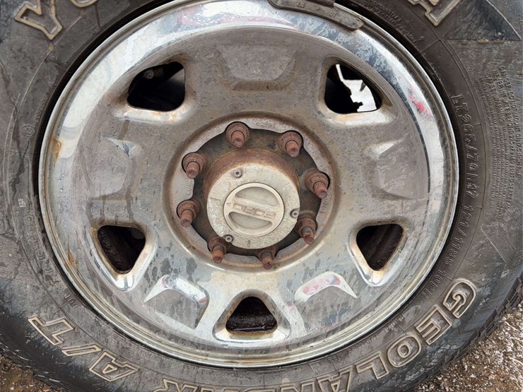 2009-ford-f250-image-11