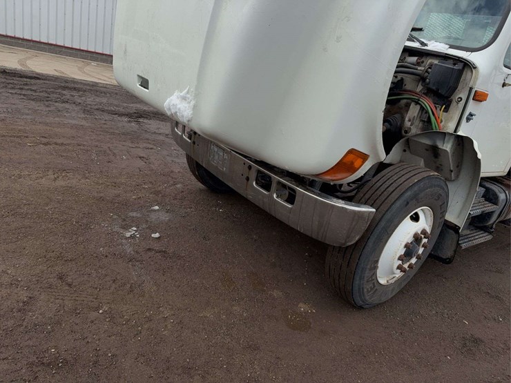 1997-international-4900-image-26