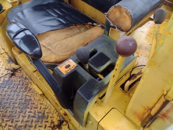 dressta-td8h-image-10