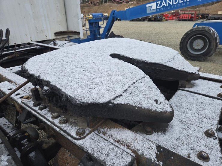 2013-kenworth-t660-image-19