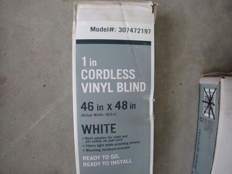 qty-of-(6)-1-in.-cordless-vinyl-blinds-image-5