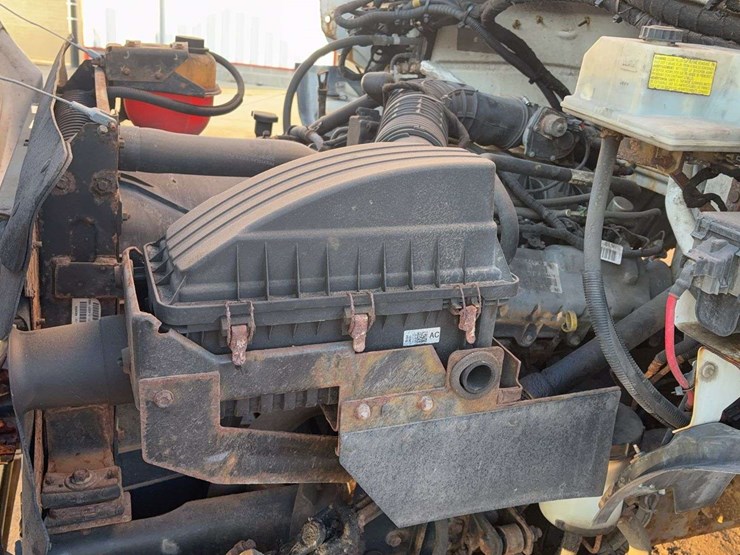 2012-ford-f650-image-19