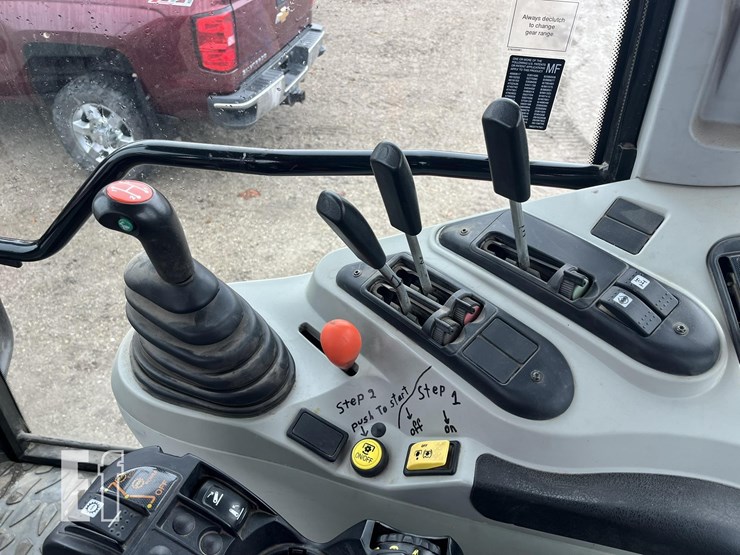 massey-ferguson-6475-image-34