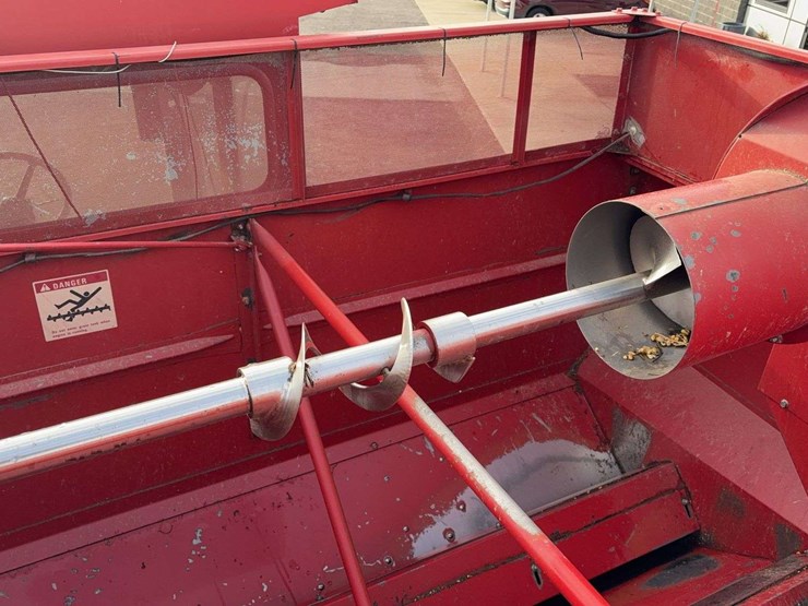 case-ih-1660-image-57