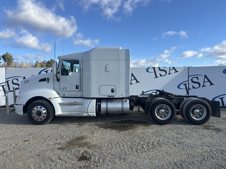 2013-kenworth-t660-image-2