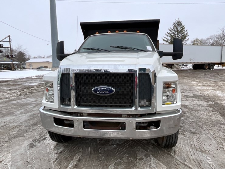 ford-f750-image-7