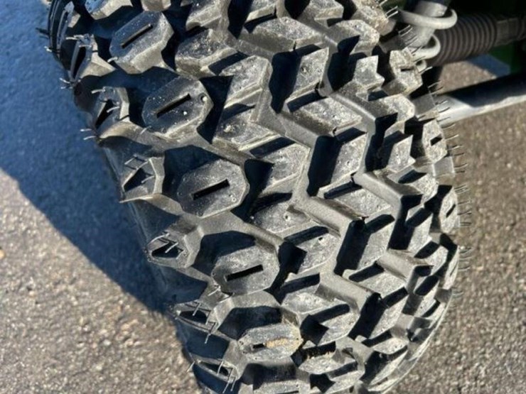 john-deere-gator-image-36