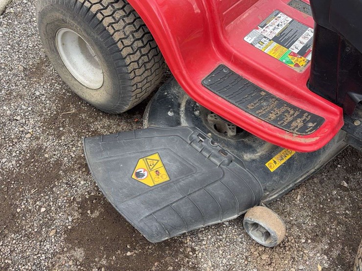 2019-troy-bilt-riding-mower-image-13