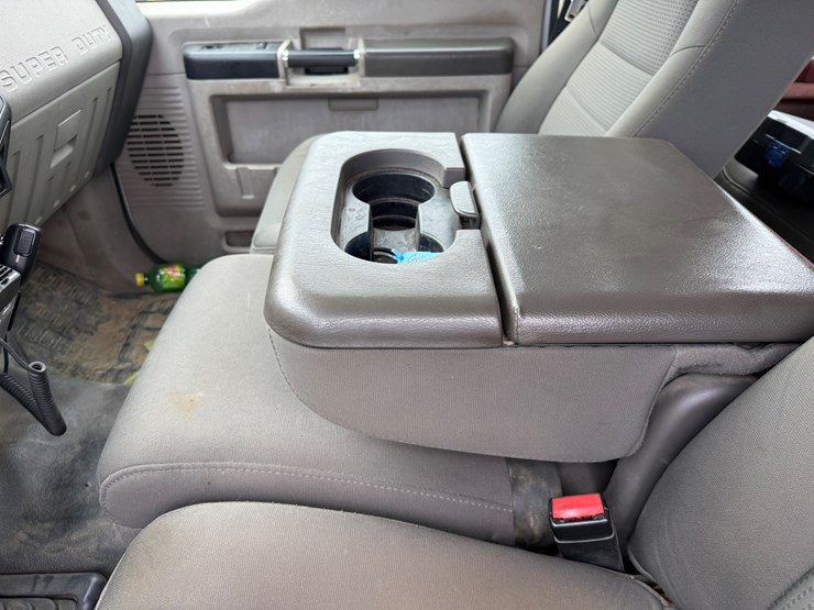 2009-ford-f550-image-21