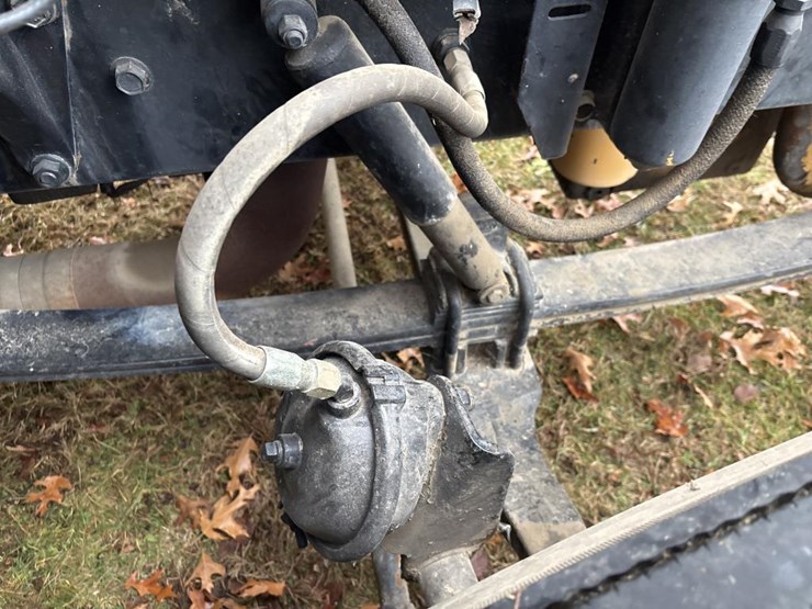 1988-peterbilt-377-image-60