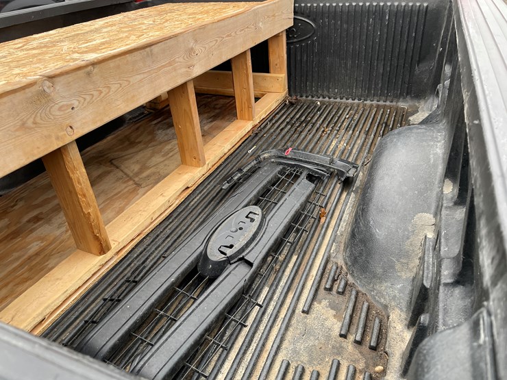 2013-ford-f150-image-21