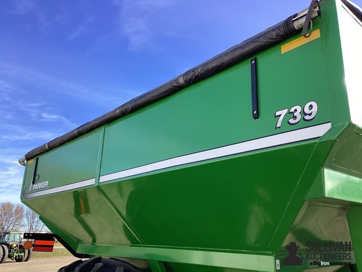 2009-parker-739-image-18