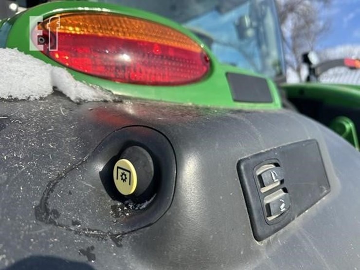 2023-john-deere-6r-155-image-70