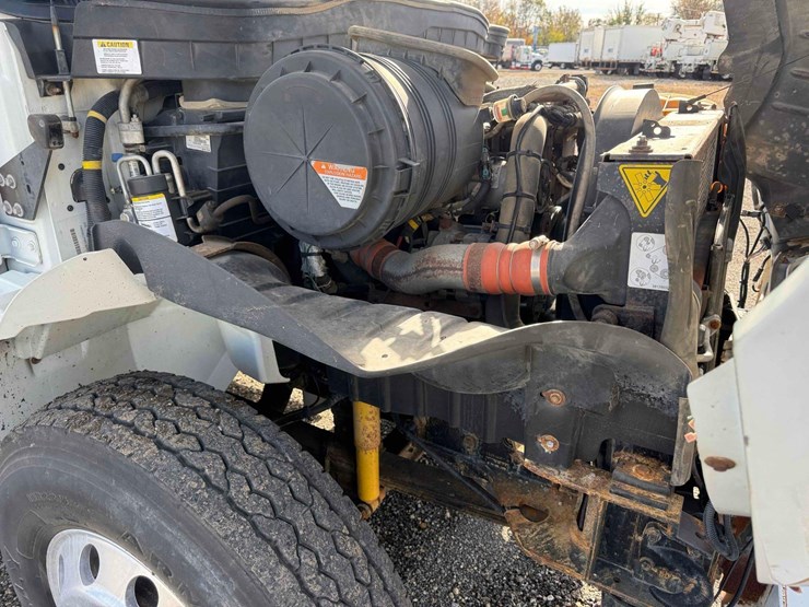 international-durastar-4300-image-24