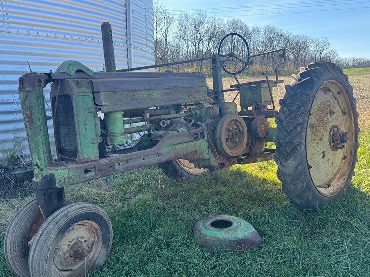 john-deere-b-image-7