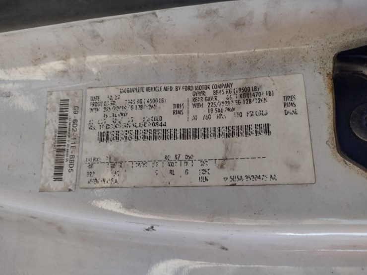 20-ford-f550-image-5